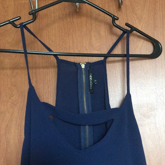 Navy top - Picture 2 of 3